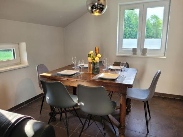 Familienfreundliche Grosszuegige Ferienwohnung Schlierachwelle Zwischen Schliersee Und Tegernsee Hausham Eksteriør bilde